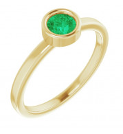 14K Yellow 4.5 mm Round Emerald Ring - 718066295P