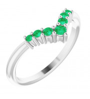 14K White Emerald Graduated V Ring - 720776007P